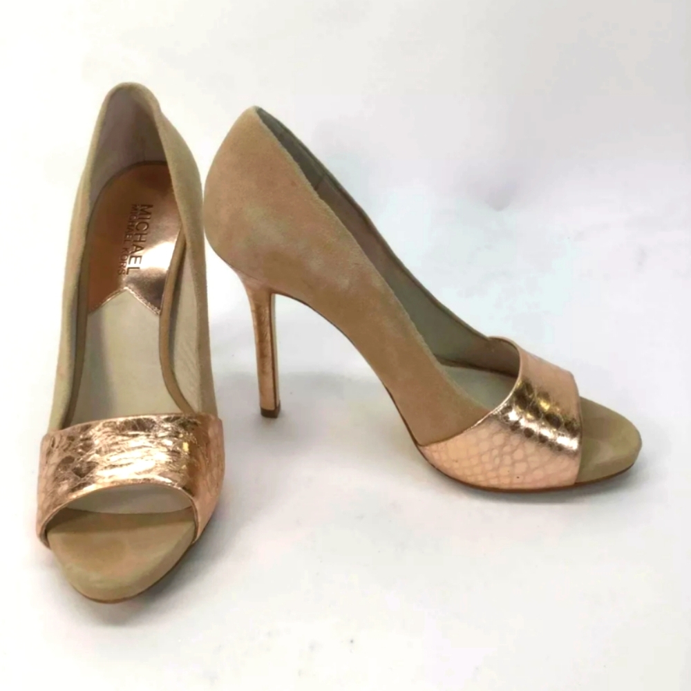 MICHAEL Michael Kors Rose Goldtone Trim Heels 7